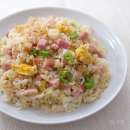 『レンジで簡単チャーハン』はフライパンを使わないお手軽チャーハン！一品弁当や、作り置き常備菜にピッタリ。